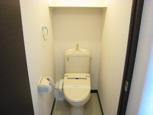 レオネクストウォーターリリーのその他|ウォシュレット付き。