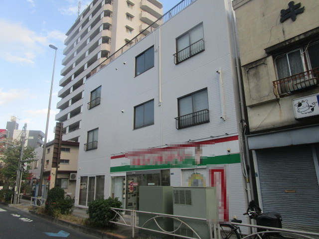 墨田区向島４丁目のビル