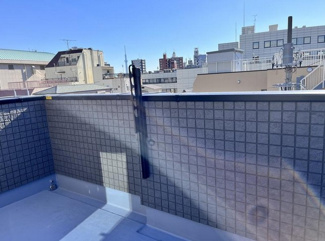 【バルコニー】