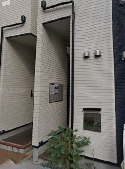 北区志茂３丁目のアパートのエントランス