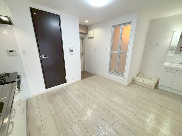 大拓ハイツ6の居間・リビング