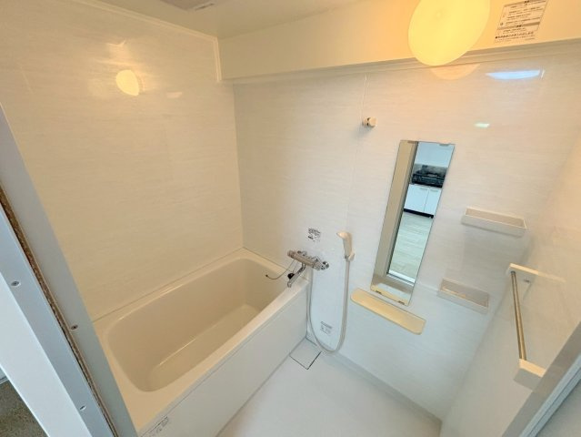 大拓ハイツ6の浴室