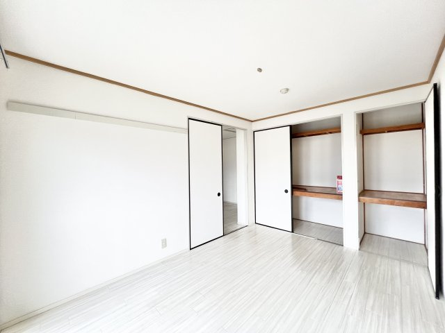 グランドサン伍番館の内装|※別部屋参考写真