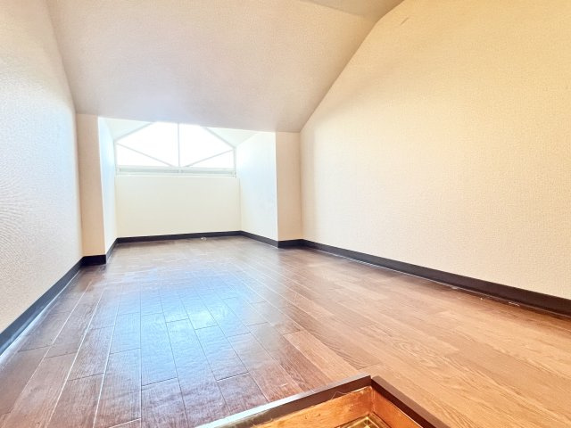 グランドサン伍番館の設備|ロフト