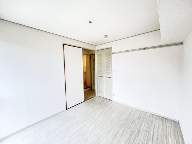 グランドサン伍番館の洋室|※別部屋参考写真