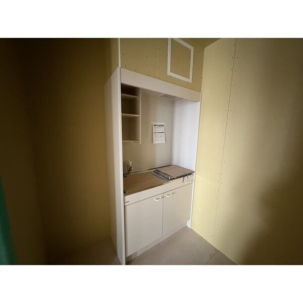 大高倉庫付き事務所の内装|※新築工事中