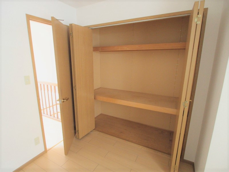 ニュークレストール光ケ丘の収納