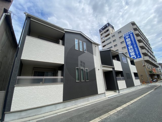 ラヴィーユ布施の外観