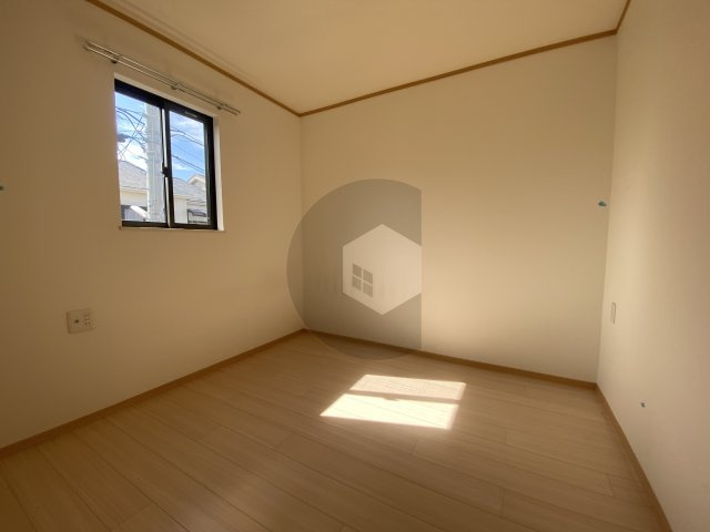 東大阪市森河内東１丁目のハイツの寝室