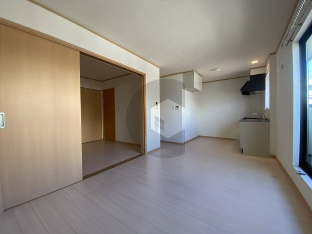 東大阪市森河内東１丁目のハイツの居間・リビング