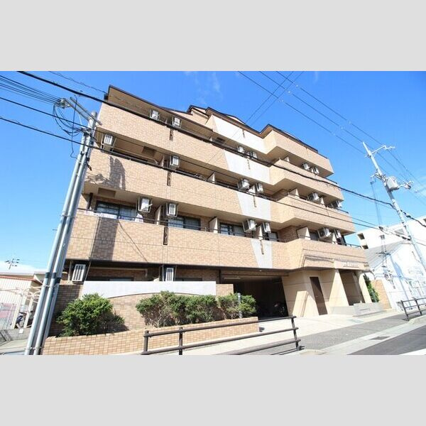 ルフレールの外観