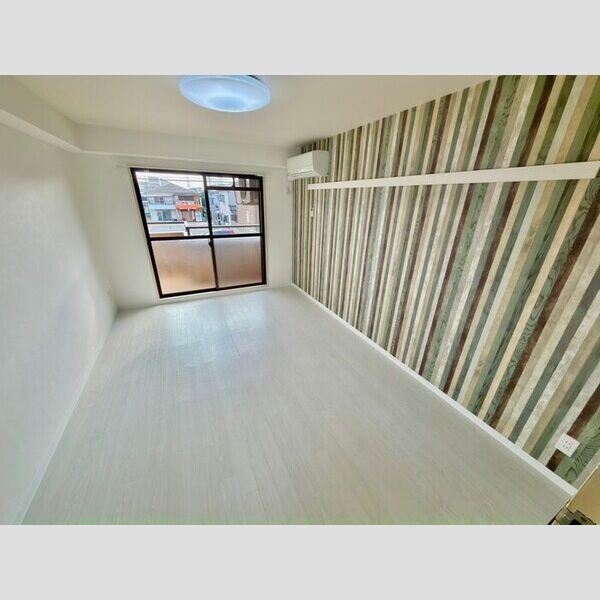 ルフレールのバルコニー