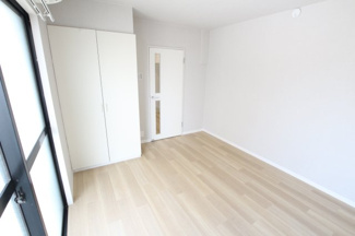 【洋室】 | プライブ立花レジデンス