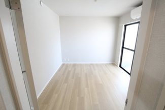 【洋室】 | プライブ立花レジデンス