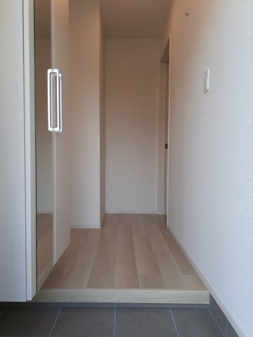 【玄関】 | ラフォレスタ　マレ