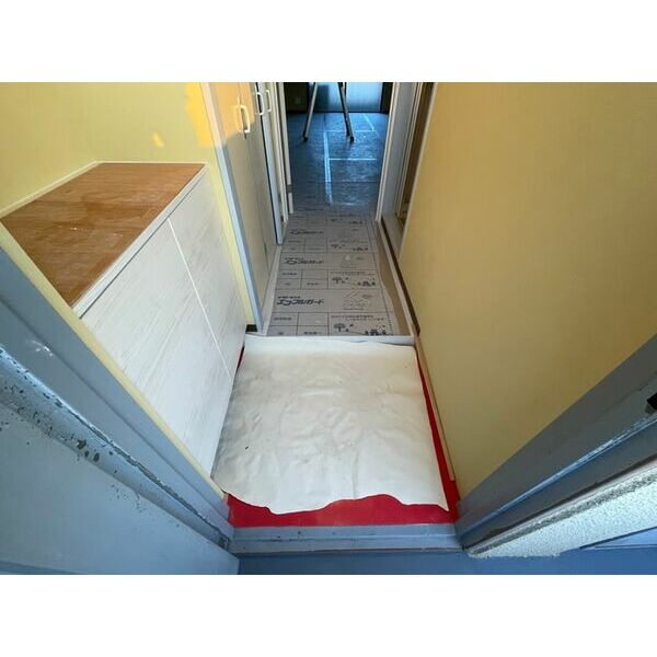 マンションセレクトの玄関