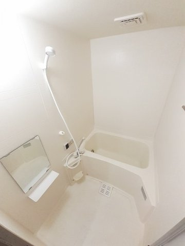 ウッドイン　１番館の浴室