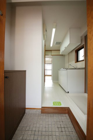 グラースコートの玄関