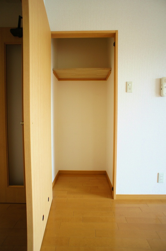 グリーンヒル櫛原の収納|こまごまとしたものを収納できそうですね