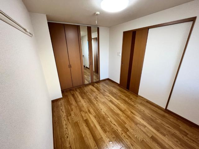 エル・アールＫ．Ａの内装|洋室