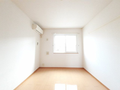 【内装】 | トラント・ドウ・リスＨ