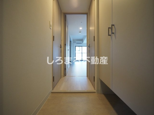 アプリーレ阿波座南の玄関