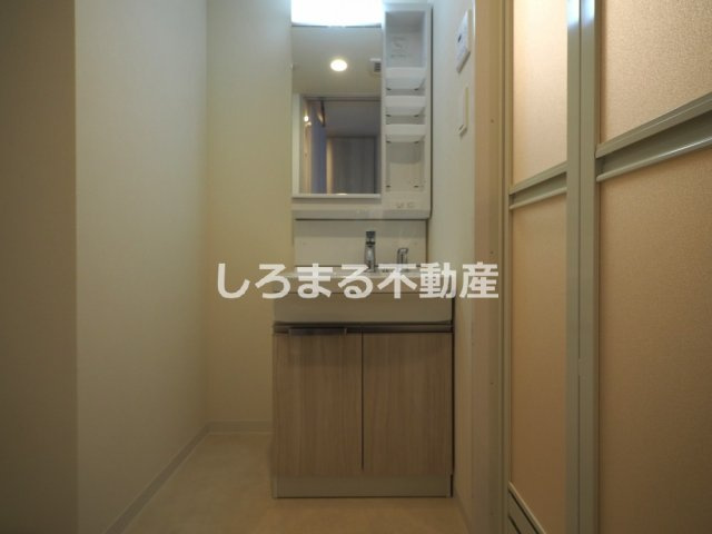 アプリーレ阿波座南の洗面所