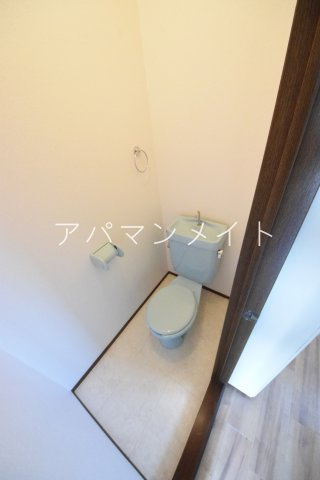 【トイレ】 | 戸塚区平戸３丁目併用住宅 | トイレです