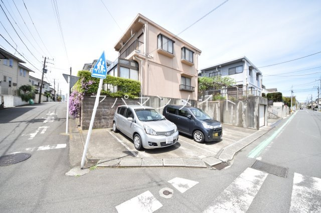 【外観】 | 戸塚区平戸３丁目併用住宅 | 戸塚周辺ならアパマンメイトへＬｅｔｓ Ｇｏ ！