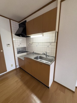 【キッチン】 | オリーブ長尾 | キッチンでお料理をお楽しみください