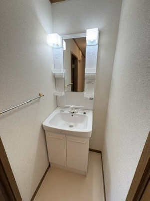 【洗面所】 | オリーブ長尾 | コンパクトで使いやすい洗面所