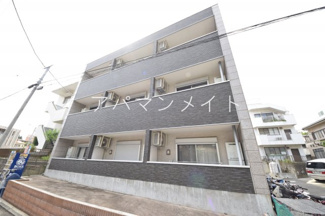 【外観】 | モダンな建物です！