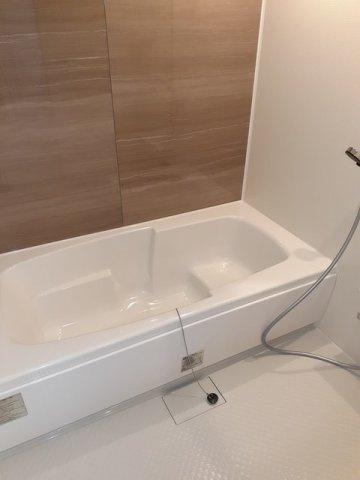 ピアチェーレの浴室