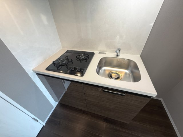 【キッチン】ファーストフィオーレ大阪ウエストウェルビング
