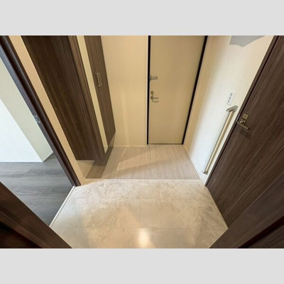 【玄関】 | One's