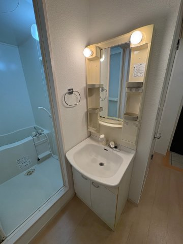 【洗面所】