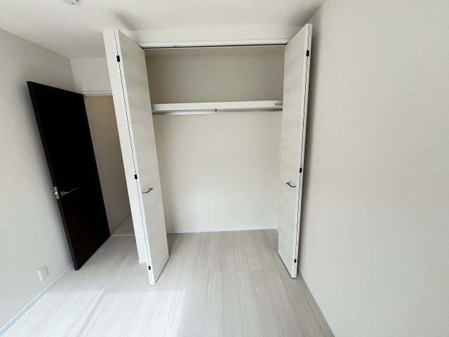 【収納】 | 福岡市南区長住5丁目第2　1号棟（全3棟）【仲介手数料無料・0円】 | 現地写真。