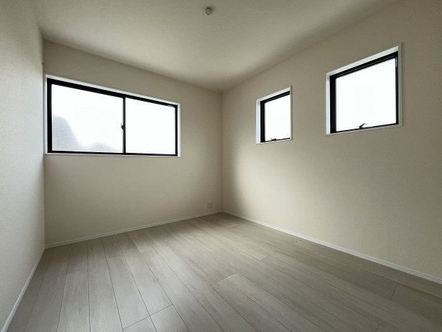 【子供部屋】 | 福岡市南区長住5丁目第2　1号棟（全3棟）【仲介手数料無料・0円】 | 現地写真。