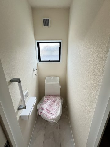 【トイレ】 | 福岡市南区長住5丁目第2　1号棟（全3棟）【仲介手数料無料・0円】 | 現地写真。