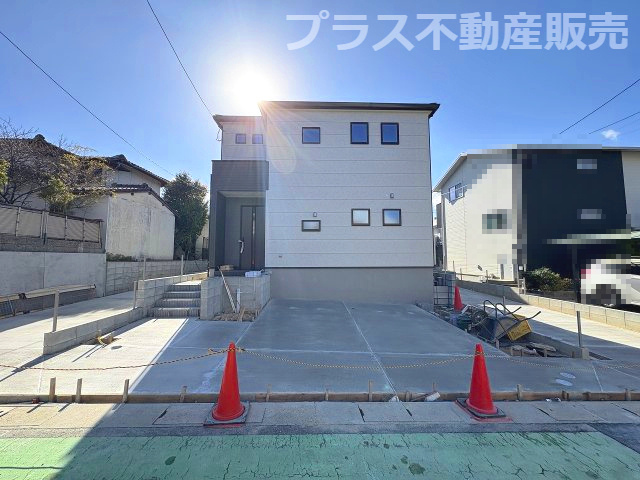 【外観】 | 福岡市南区長住5丁目第2　1号棟（全3棟）【仲介手数料無料・0円】 | 現地写真。同じ物件を見るなら、プラス不動産販売にお任せ下さい。