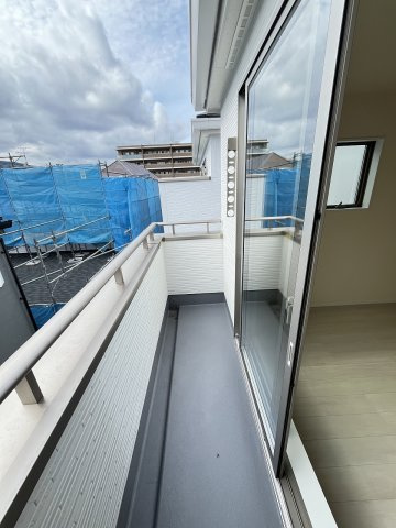 【バルコニー】 | 福岡市南区長住5丁目第2　3号棟（全3棟）【仲介手数料無料・0円】 | 施工例。施工例は完成時と異なる場合があります。