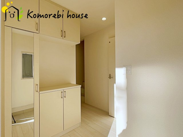 さいたま市大宮区堀の内町２丁目　２期　新築一戸建て　ブルーミングガーデン　02の玄関|玄関です