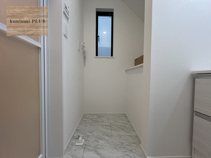 大阪市鶴見区中茶屋1丁目　B号棟の洗面所