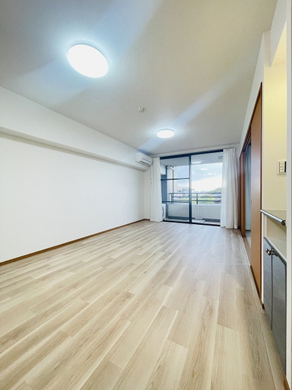 【居間・リビング】 | アンピール海の中道アクアヴィラ