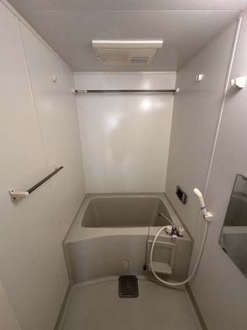 セジュールロイヤル　Ａの浴室