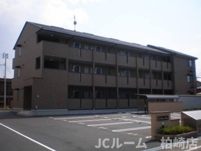 柏崎市錦町のアパート