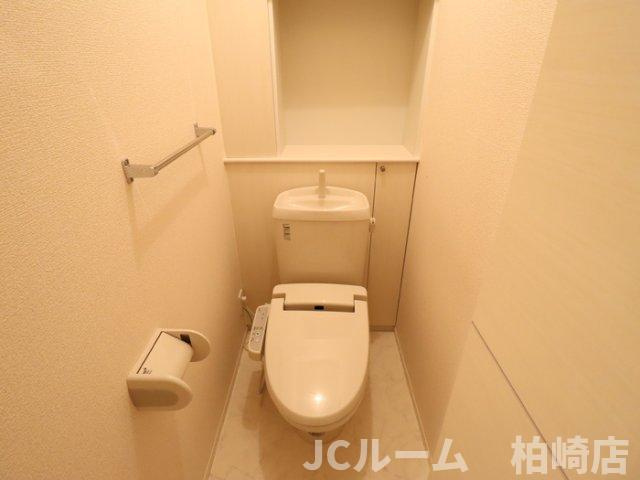 柏崎市錦町のアパートのトイレ