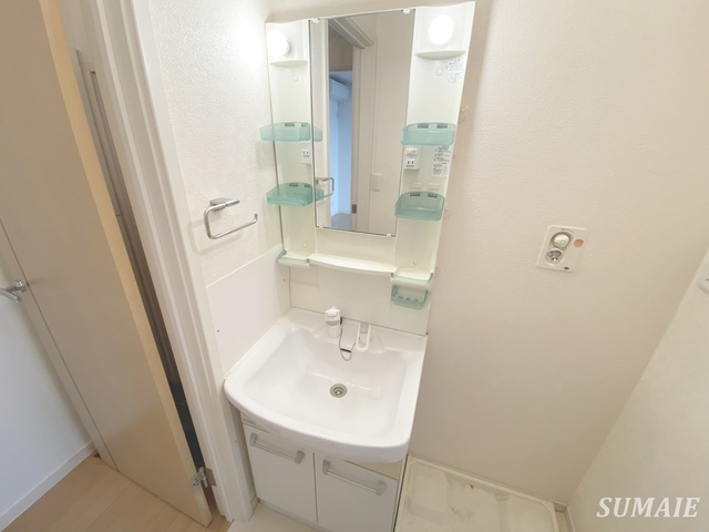 暫草の洗面所|人気の独立洗面台☆