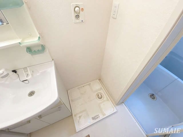 暫草の洗面所|室内洗濯機置き場☆