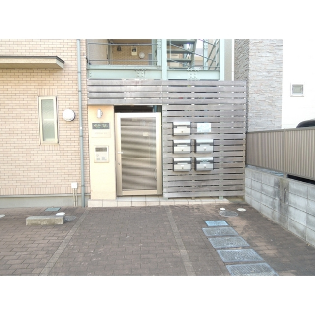 暫草のエントランス|エントランススペース。